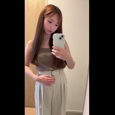 お腹と腰回りが気になる女性｜ダイエット広告